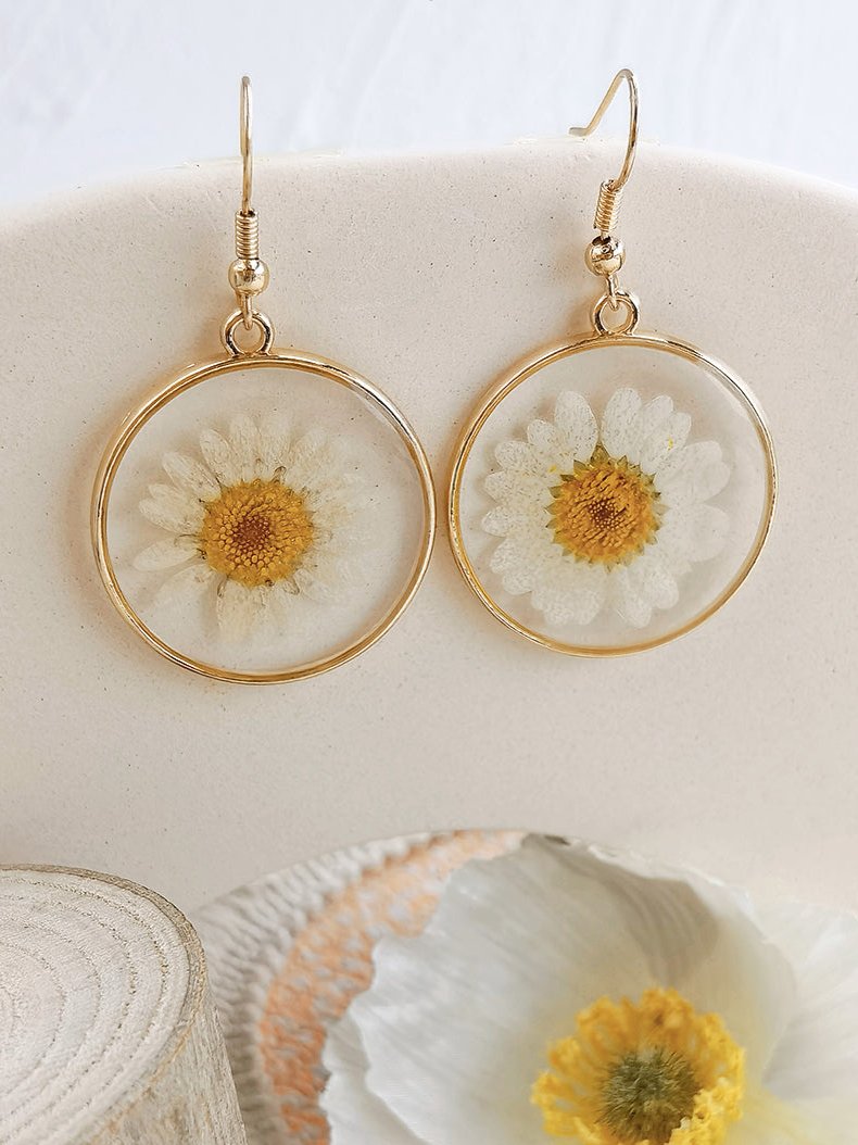 Pressed Flower Earrings - White Daisies