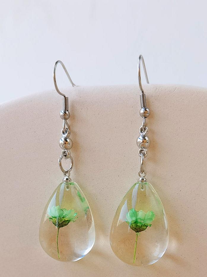 Natural Dahlberg Daisy Dried Flowers of Happiness Water Drop Earrings