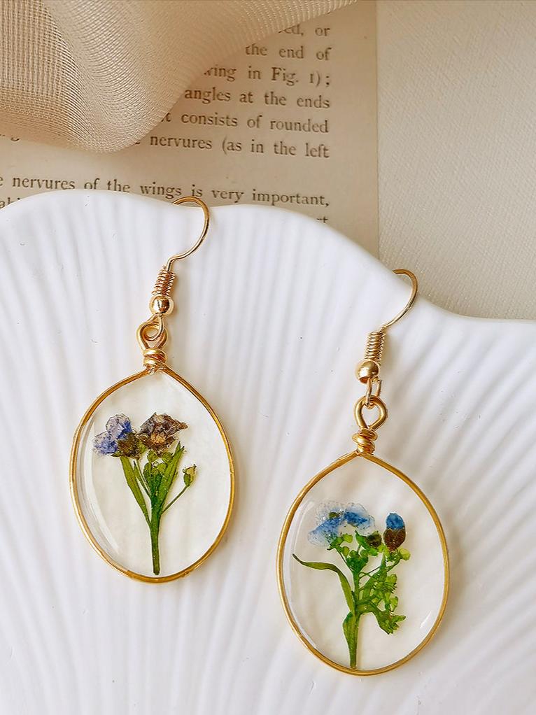 Pressed Flower Earrings -  Forget Me Not Flower Oval