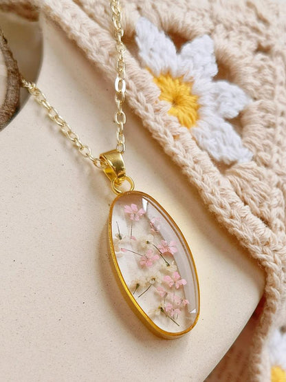 Mini Tulip Golden Oval Pendant  Natural Resin Necklace