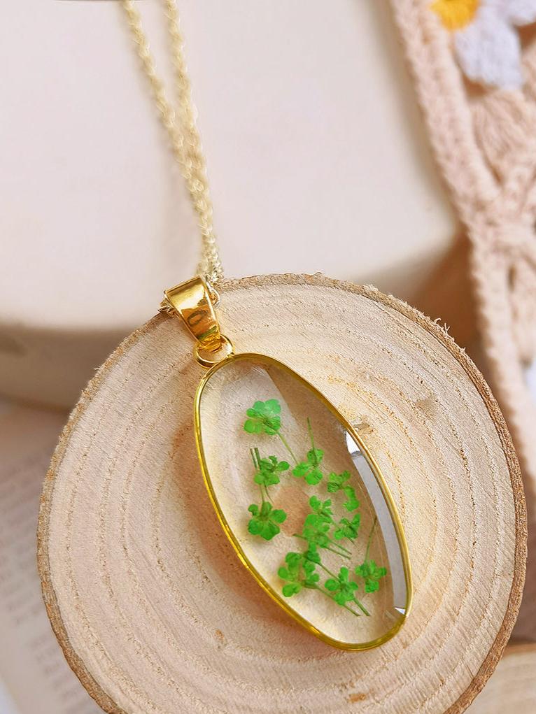 Mini Tulip Golden Oval Pendant  Natural Resin Necklace