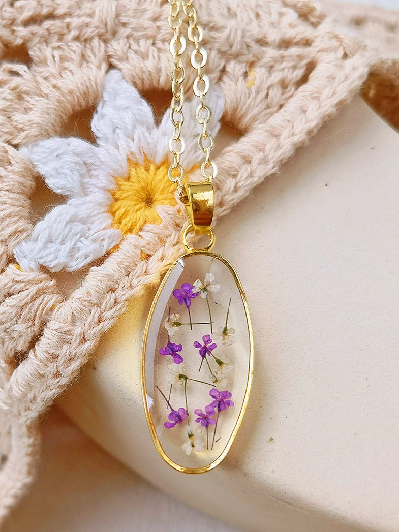 Mini Tulip Golden Oval Pendant  Natural Resin Necklace