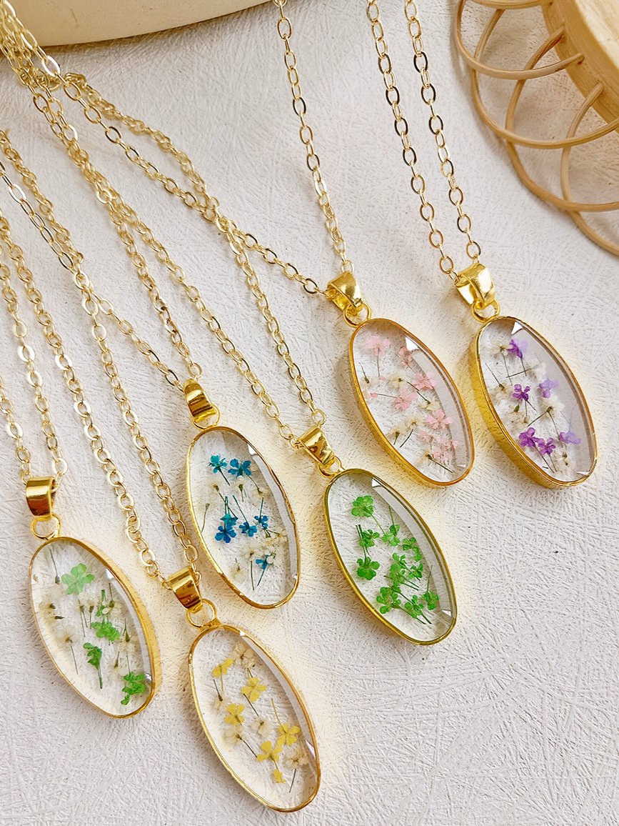 Mini Tulip Golden Oval Pendant  Natural Resin Necklace