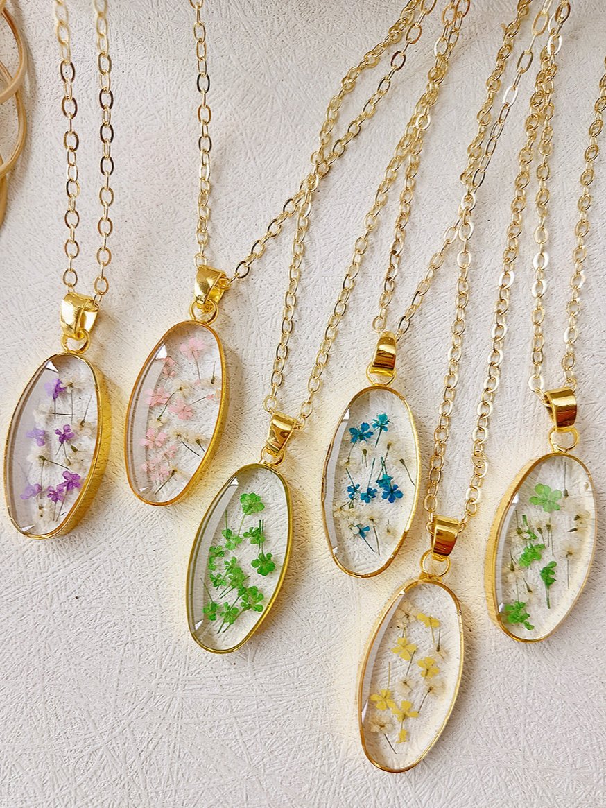 Mini Tulip Golden Oval Pendant  Natural Resin Necklace