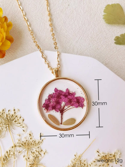 Natural Gypsophila Flower Resin Pressed Flower Botanical Pendant Round Necklace