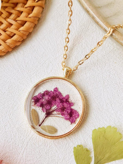 Natural Gypsophila Flower Resin Pressed Flower Botanical Pendant Round Necklace