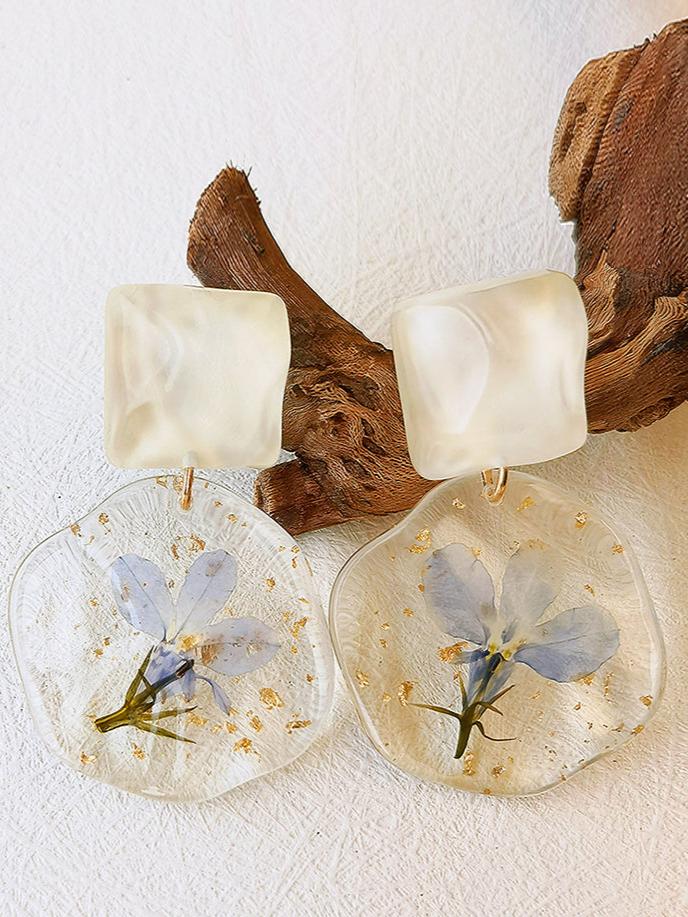 Pressed Flower Earrings - Epoxy Vintage Blue Romantic